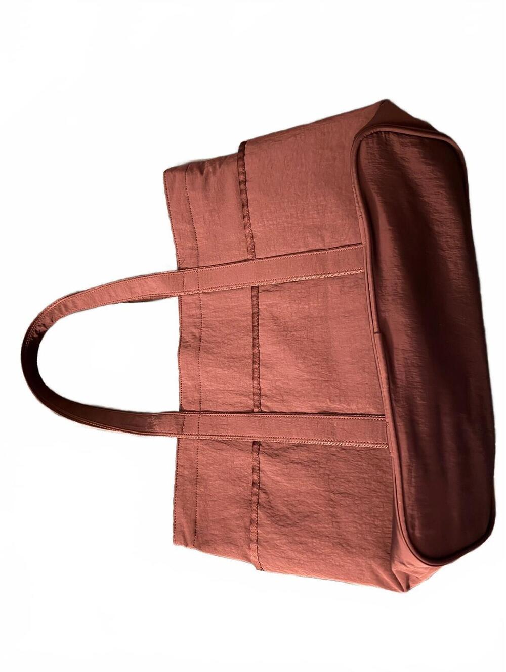 Lululemon tote bag